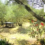 La Des Garrigues فيلة